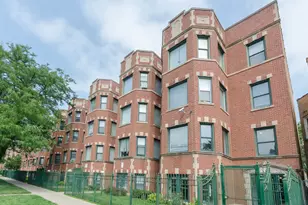 6917 S Paxton Ave, Chicago, IL 60649 - Photo 1