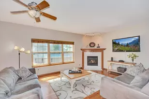 8057 W Duane Dr, Frankfort, IL 60423 - Photo 12