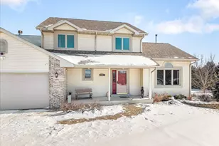 16403 Hartman Rd, Davis, IL 61019 - Photo 6