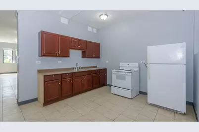 6911 S Paxton Avenue #G, Chicago, IL 60649 - Photo 4