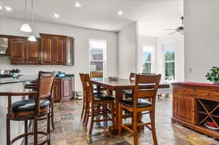 5643 Schmidt Ln, Yorkville, IL 60560 - Photo 10