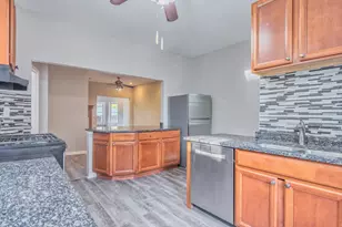1327 E 52nd St, Chicago, IL 60615 - Photo 16