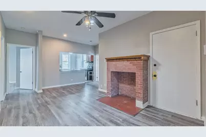 1327 E 52nd Street #302, Chicago, IL 60615 - Photo 6