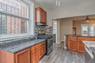 1327 E 52nd St, Chicago, IL 60615 - Photo 18