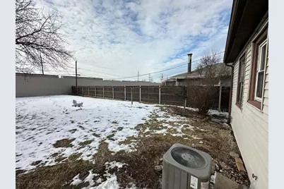 7600 S Ferdinand Avenue, Bridgeview, IL 60455 - Photo 20