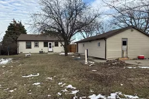 7600 S Ferdinand Ave, Bridgeview, IL 60455 - Photo 22