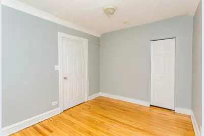 6959 S Paxton Avenue #1A, Chicago, IL 60649 - Photo 8