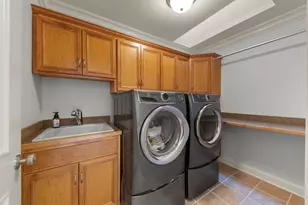 411 W Jefferson Ave, Naperville, IL 60540 - Photo 38