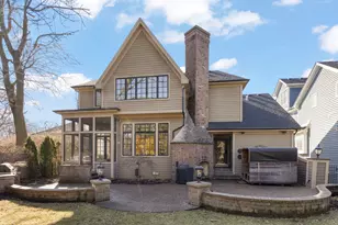 411 W Jefferson Ave, Naperville, IL 60540 - Photo 50