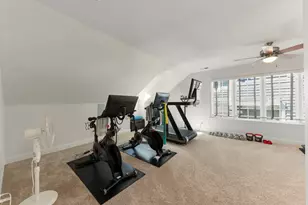 411 W Jefferson Ave, Naperville, IL 60540 - Photo 36