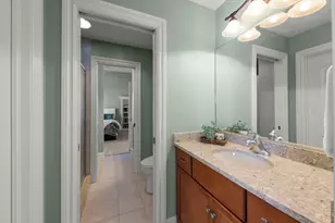 411 W Jefferson Ave, Naperville, IL 60540 - Photo 30