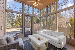 411 W Jefferson Ave, Naperville, IL 60540 - Photo 22