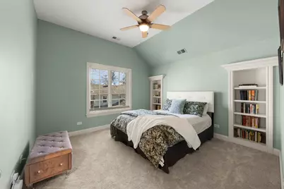 411 W Jefferson Avenue, Naperville, IL 60540 - Photo 28