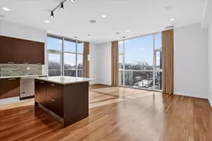 1550 W Cornelia Ave, Chicago, IL 60657 - Photo 6