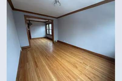 5219 W Cuyler Avenue #2W, Chicago, IL 60641 - Photo 2