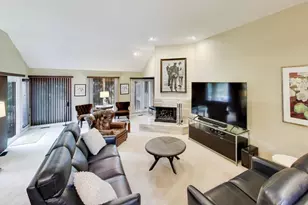 22 Rodeo Dr, Burr Ridge, IL 60527 - Photo 8