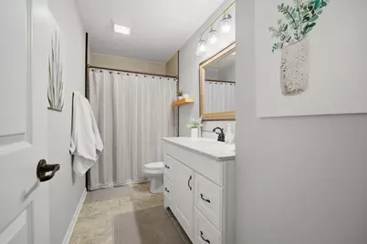 289 Navajo Trail, Buffalo Grove, IL 60089 - Photo 18