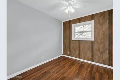 27 Hawthorne Lane, Streamwood, IL 60107 - Photo 16