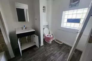 10901 S Michigan Ave, Chicago, IL 60628 - Photo 14