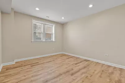 3105 W George Street #1, Chicago, IL 60618 - Photo 10
