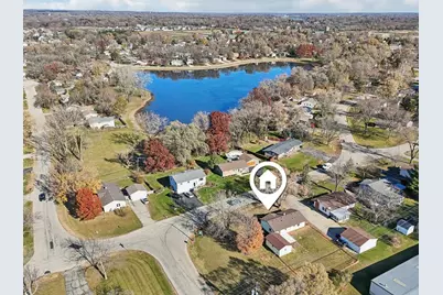 2413 Country Lane, McHenry, IL 60051 - Photo 2