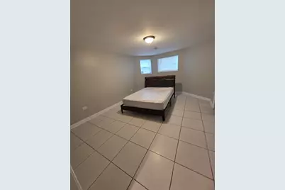 1629 S Trumbull Avenue, Chicago, IL 60623 - Photo 10