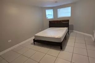 1629 S Trumbull Ave, Chicago, IL 60623 - Photo 10