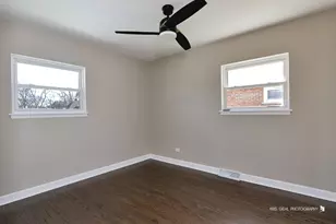 447 S Elmhurst Rd, Mount Prospect, IL 60056 - Photo 14