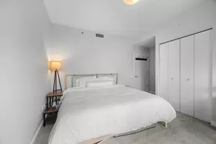 60 E Monroe St, Chicago, IL 60603 - Photo 12