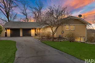 25661 W Blakely Pkwy, Wauconda, IL 60084 - Photo 1