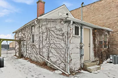 3908 Main Street, McHenry, IL 60050 - Photo 8