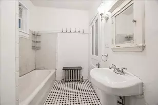 2321 W 18th Pl, Chicago, IL 60608 - Photo 18