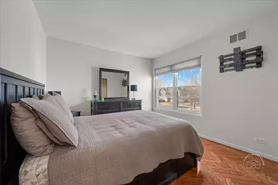 [Address not provided], Naperville, IL 60564 - Photo 14