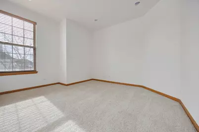1385 Scarboro Road #204, Schaumburg, IL 60193 - Photo 8