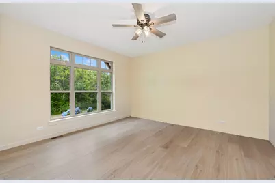 1979 Red Oak Lane, Spring Grove, IL 60081 - Photo 8