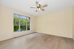 1979 Red Oak Ln, Spring Grove, IL 60081 - Photo 8