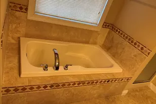 2503 Cedar Crest Dr, Ottawa, IL 61350 - Photo 10