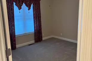 2503 Cedar Crest Dr, Ottawa, IL 61350 - Photo 12