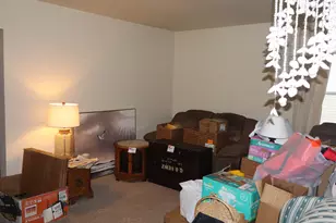 424 W Bluff St, Streator, IL 61364 - Photo 4