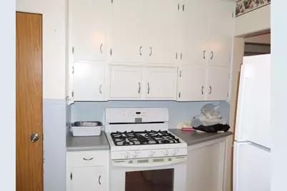 424 W Bluff Street, Streator, IL 61364 - Photo 10