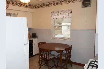 424 W Bluff Street, Streator, IL 61364 - Photo 8