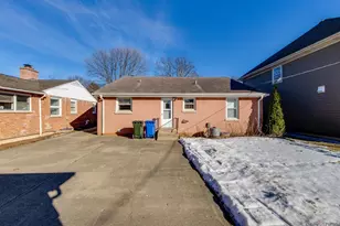 210 S Wa Pella Ave, Mount Prospect, IL 60056 - Photo 28