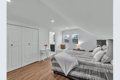 2343 Ridgeland Avenue, Berwyn, IL 60402 - Photo 18