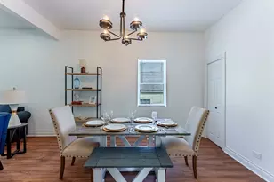 2343 Ridgeland Ave, Berwyn, IL 60402 - Photo 10