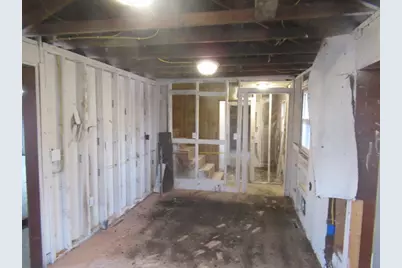 113 N Spring Street, Franklin Grove, IL 61031 - Photo 2