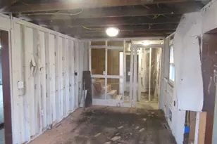 113 N Spring St, Franklin Grove, IL 61031 - Photo 2