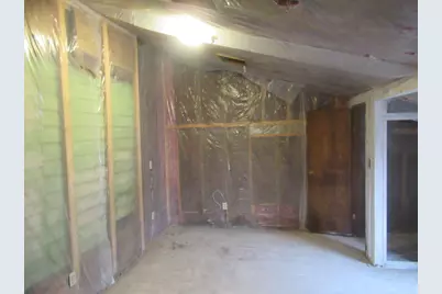 113 N Spring Street, Franklin Grove, IL 61031 - Photo 8