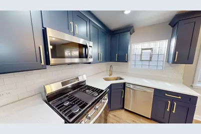 1021 W Vermont Avenue, Chicago, IL 60827 - Photo 12