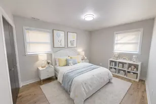 1021 W Vermont Ave, Chicago, IL 60827 - Photo 20