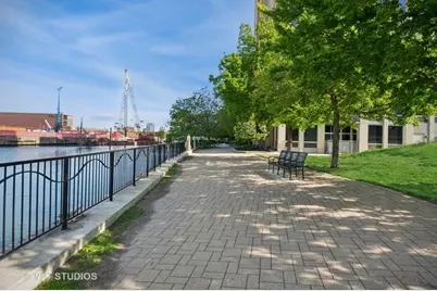 700 N Larrabee Street #905, Chicago, IL 60654 - Photo 20